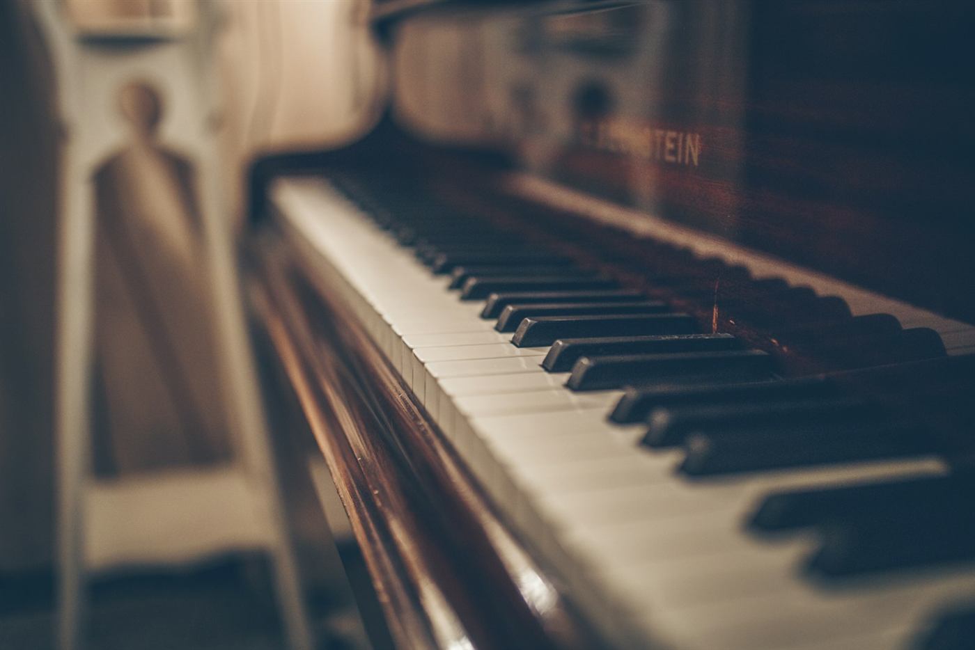 Piano keys in a lesson